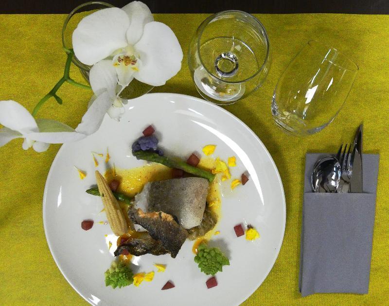 Hotel Le Castel D'Alti Bagnères-de-Luchon Esterno foto
