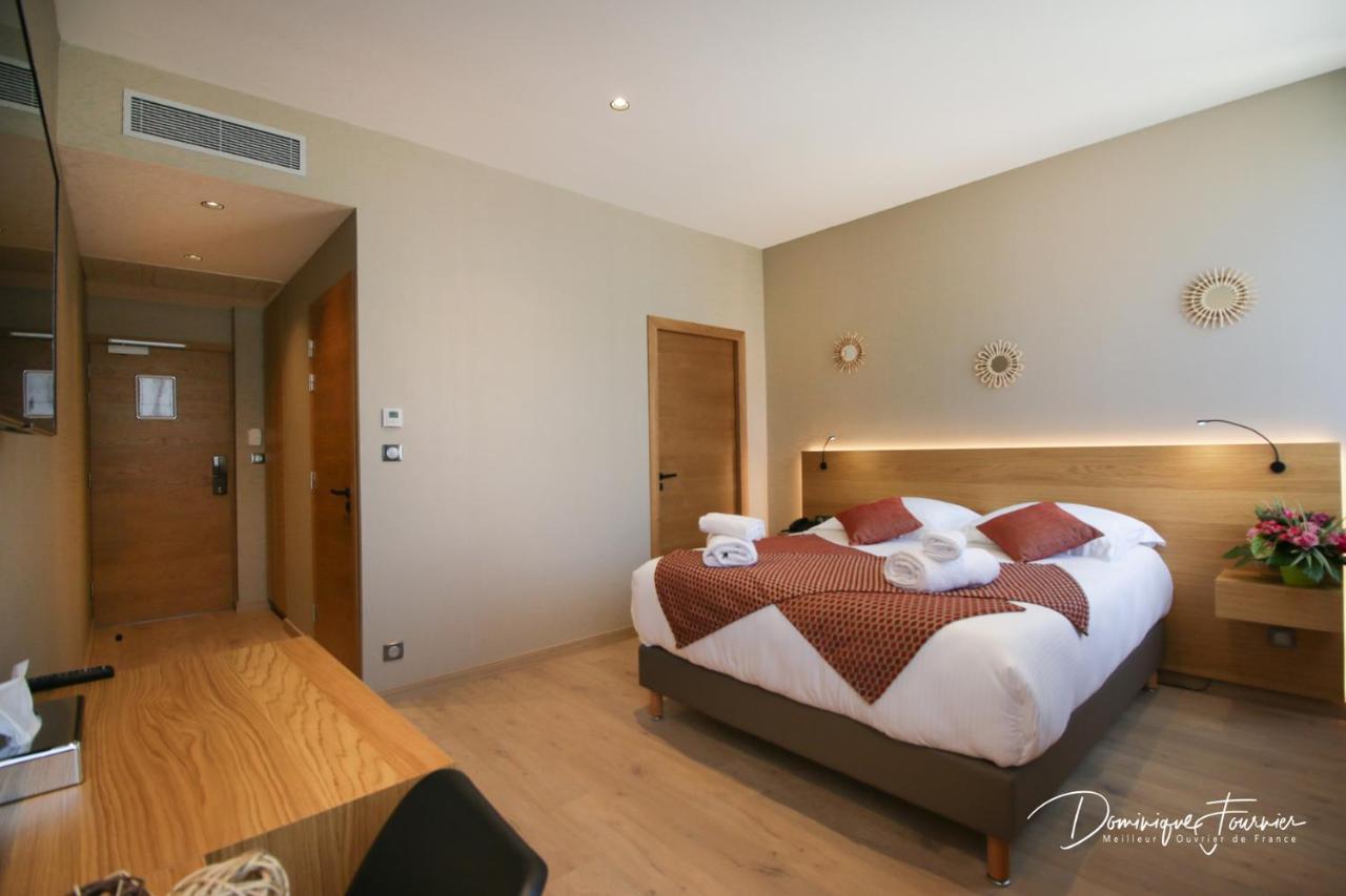 Hotel Le Castel D'Alti Bagnères-de-Luchon Esterno foto